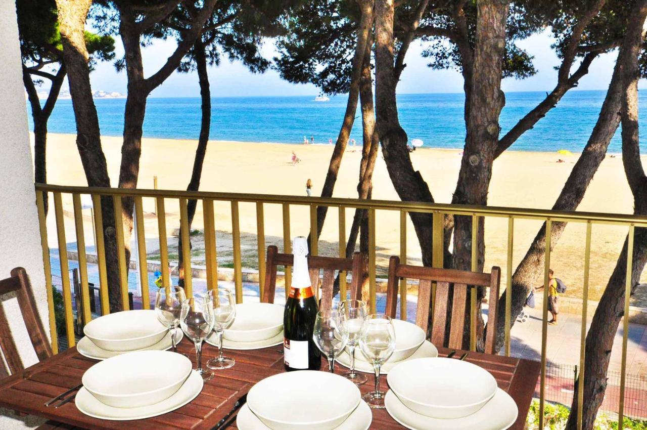 坎布里尔斯Playmar Litoral Costa Dorada - Only Families公寓 外观 照片