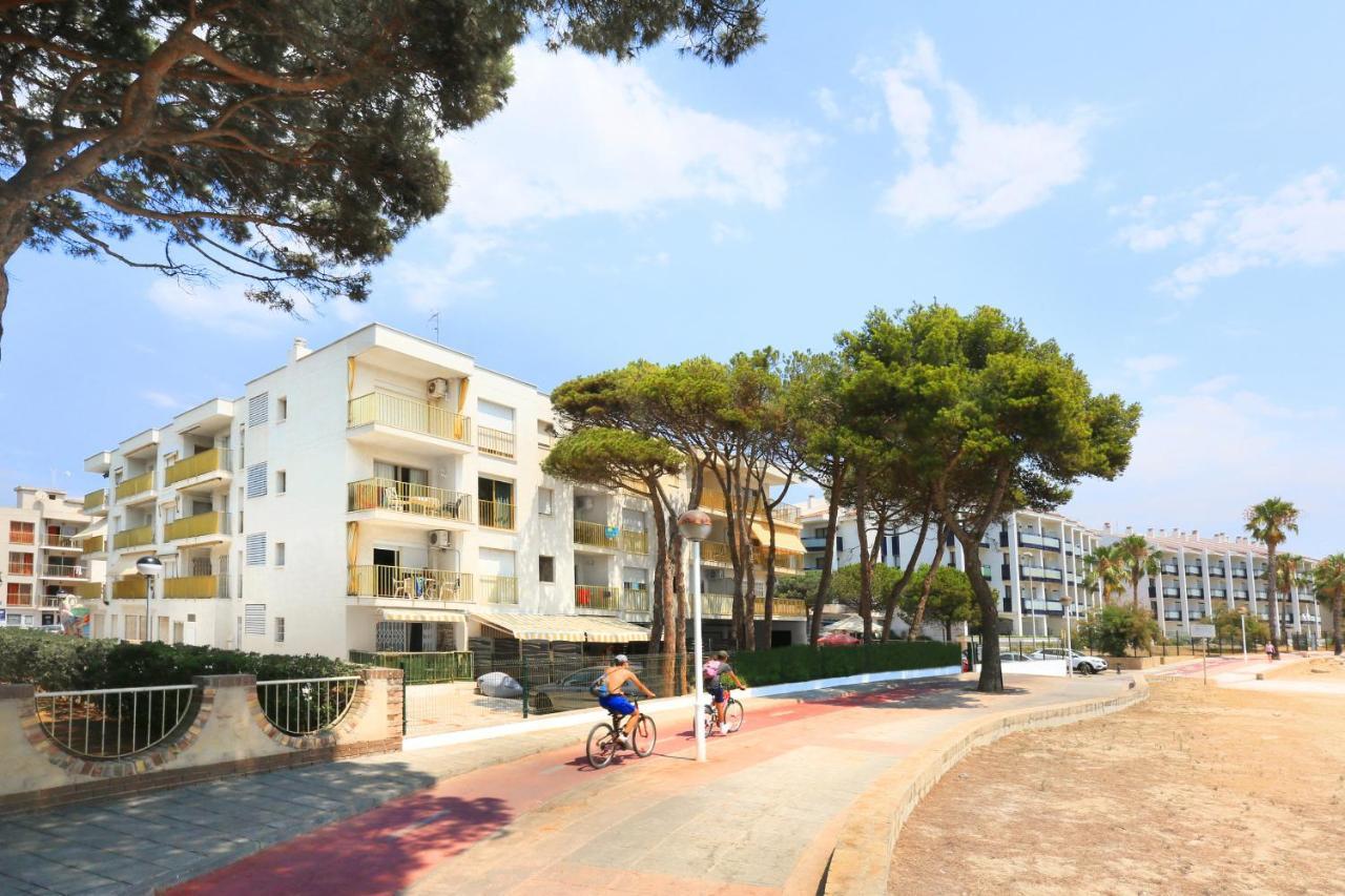 坎布里尔斯Playmar Litoral Costa Dorada - Only Families公寓 外观 照片