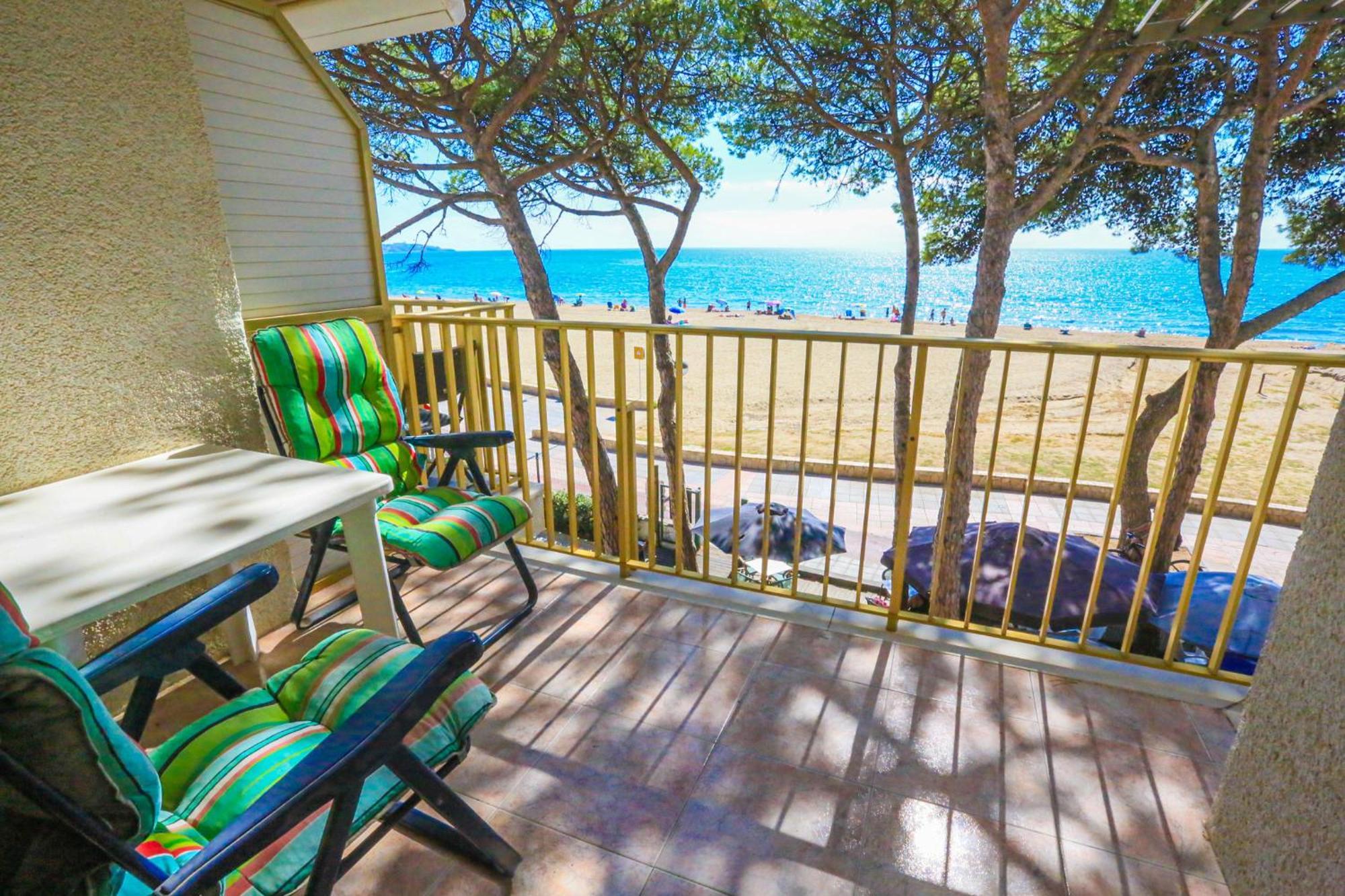 坎布里尔斯Playmar Litoral Costa Dorada - Only Families公寓 外观 照片