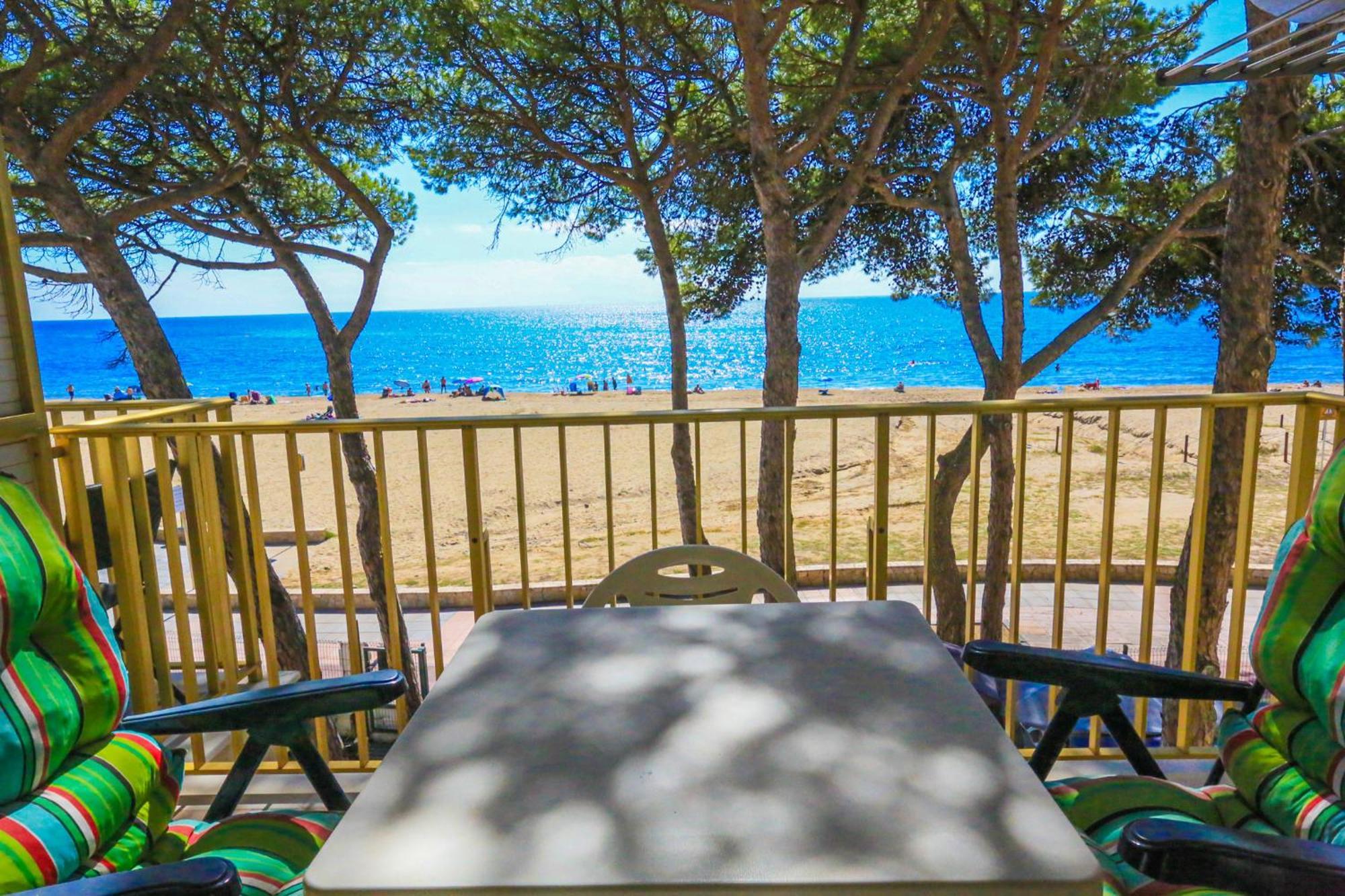 坎布里尔斯Playmar Litoral Costa Dorada - Only Families公寓 外观 照片